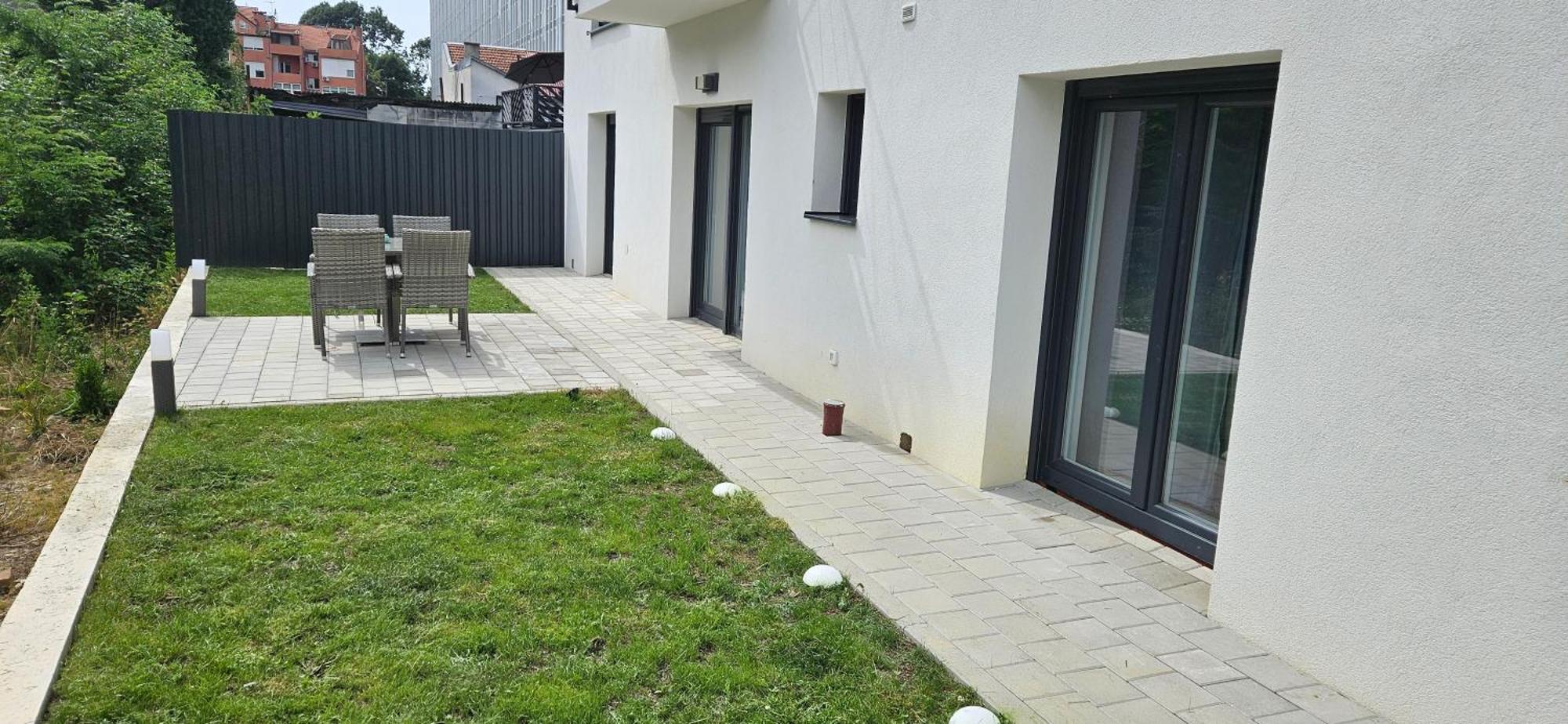 Superior Apartment Lisinski - Private Parking - 2 & 3 Bedroom Zagreb Ngoại thất bức ảnh